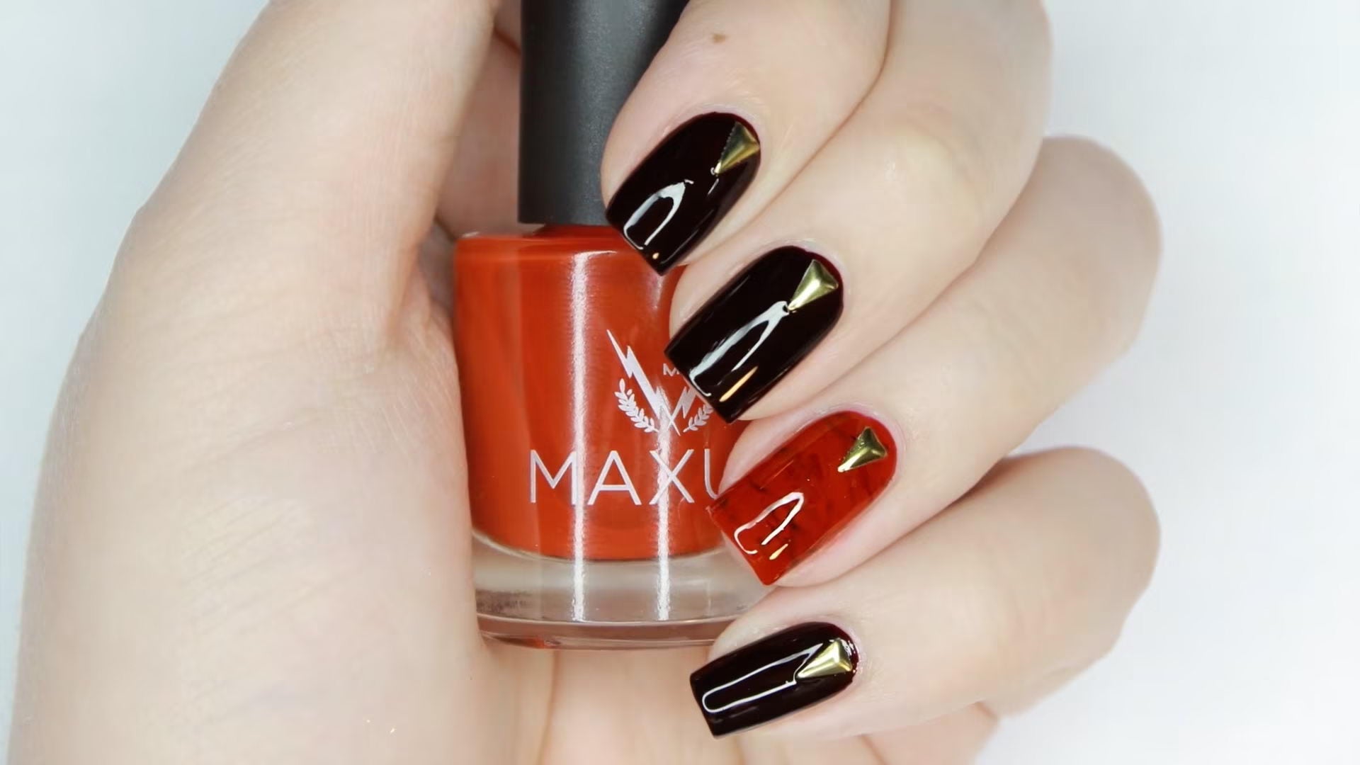 Maxus Mani using Respected and Inspired from the Empower Collection.