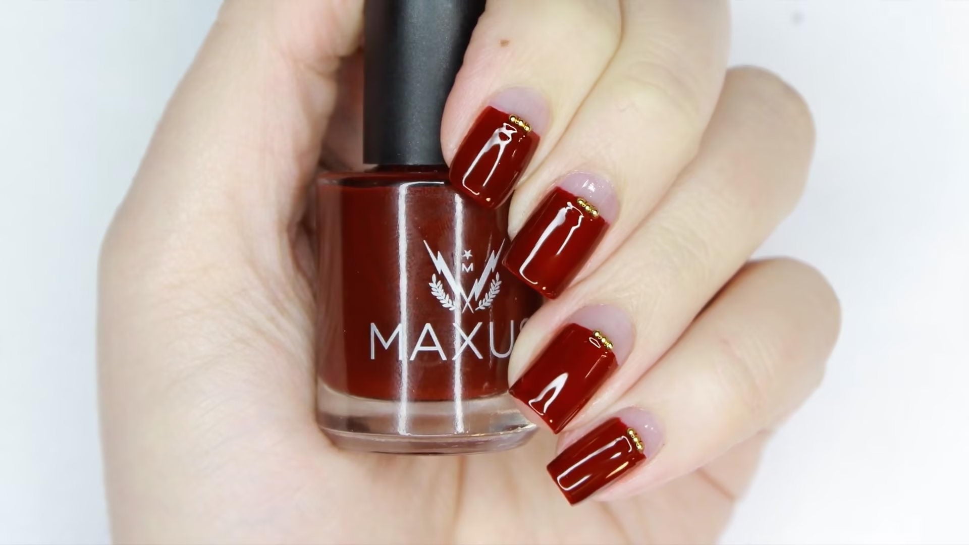 Maxus Mani using Admired from the Empower Collection.
